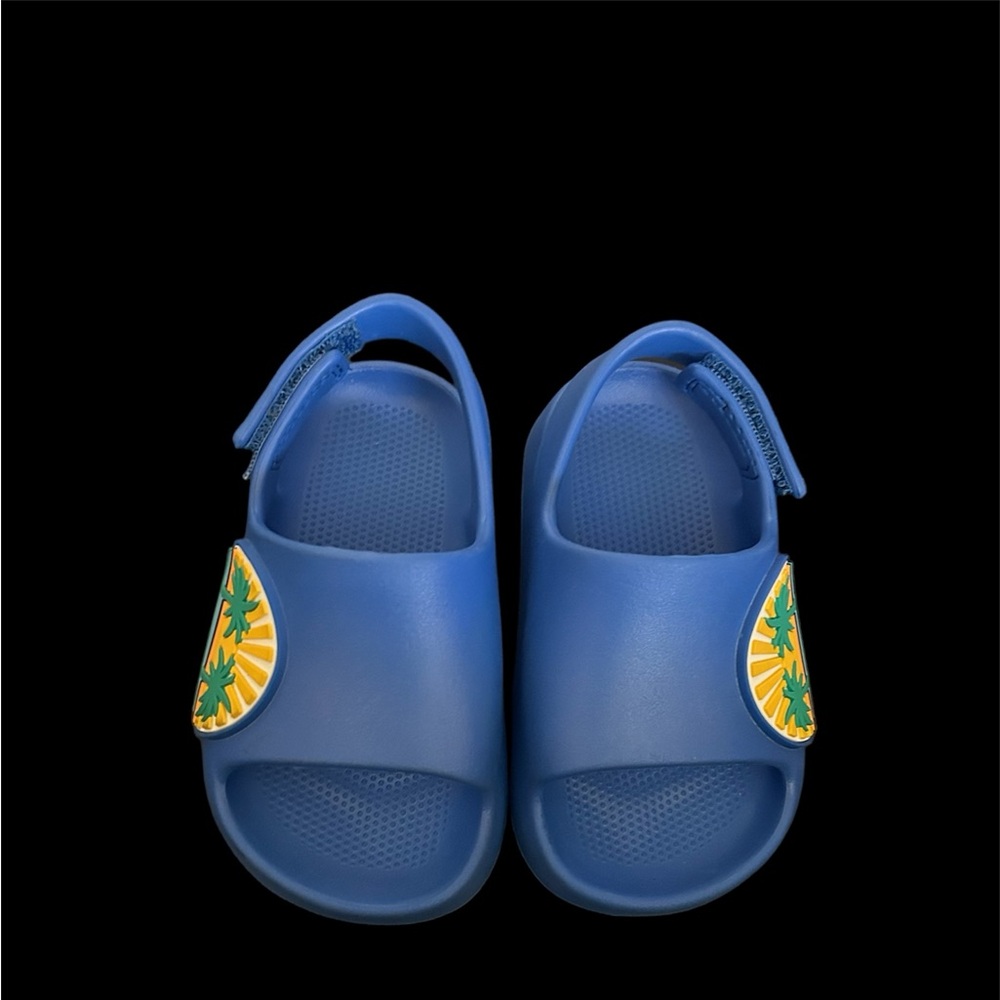 Kids crocs